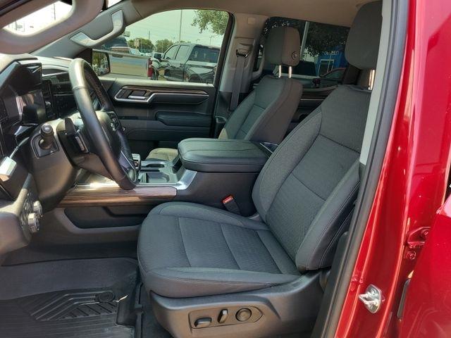 Chevrolet Silverado 1500 RST Crew Cab 4WD 2025