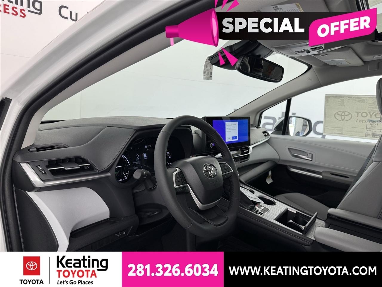 Toyota Sienna XLE 7-Passenger 2026
