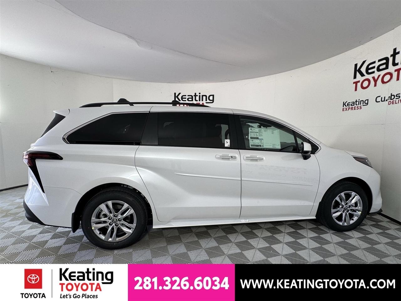 Toyota Sienna XLE 7-Passenger 2026