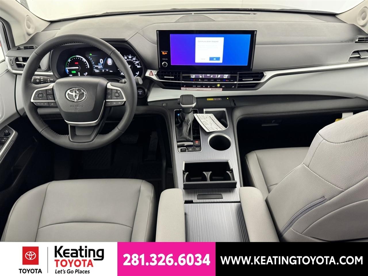 Toyota Sienna XLE 7-Passenger 2026