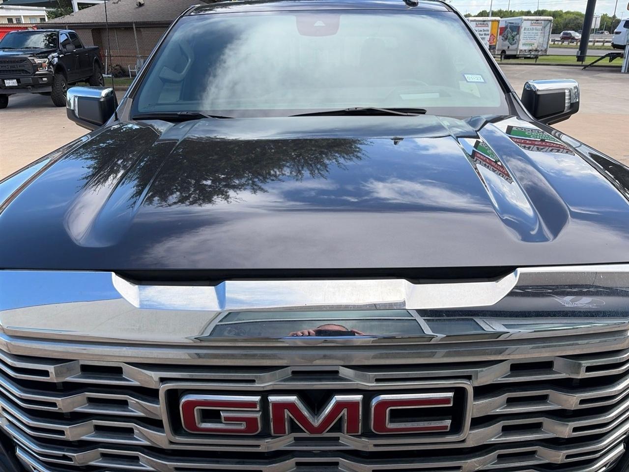 GMC Sierra 1500 Denali Crew Cab Short Box 4WD 2022