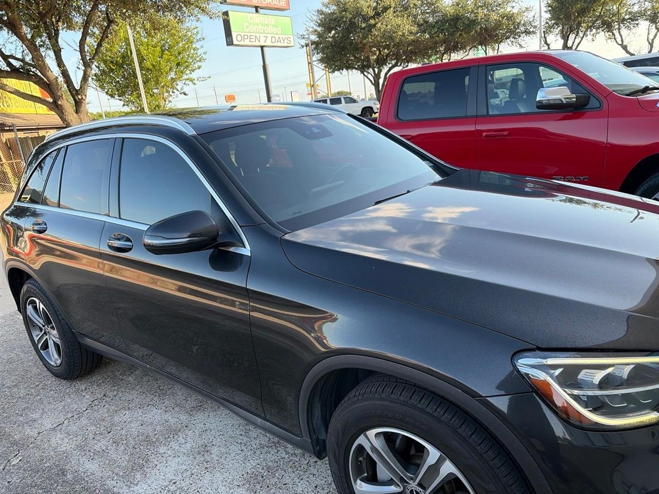 2021 Mercedes-Benz GLC-Class GLC300