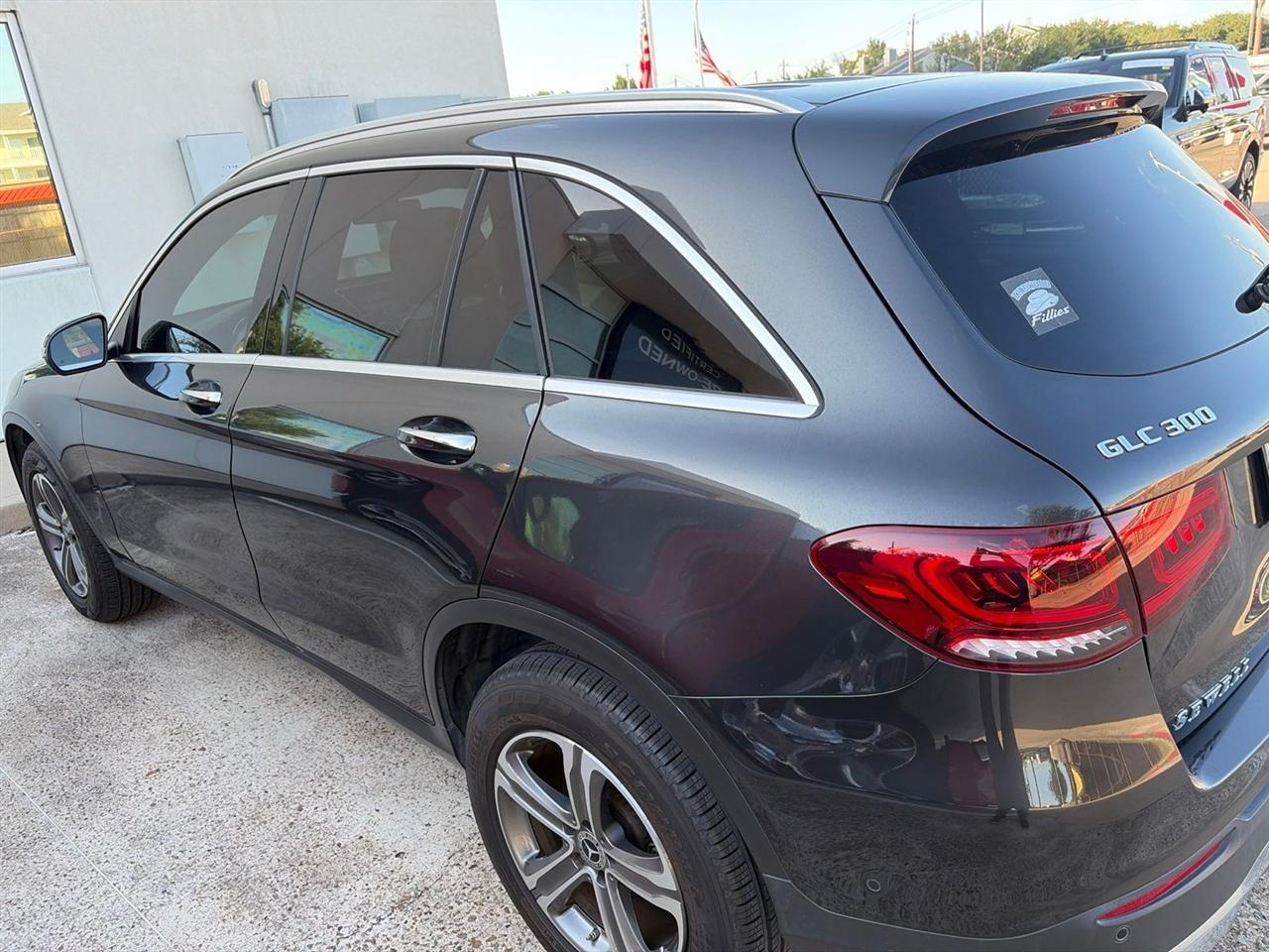 Mercedes-Benz GLC-Class GLC300 2021