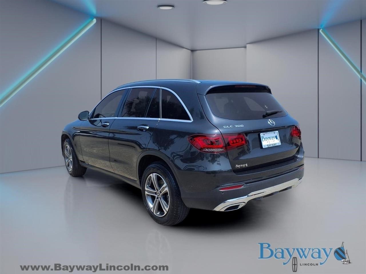 Mercedes-Benz GLC-Class GLC300 2021