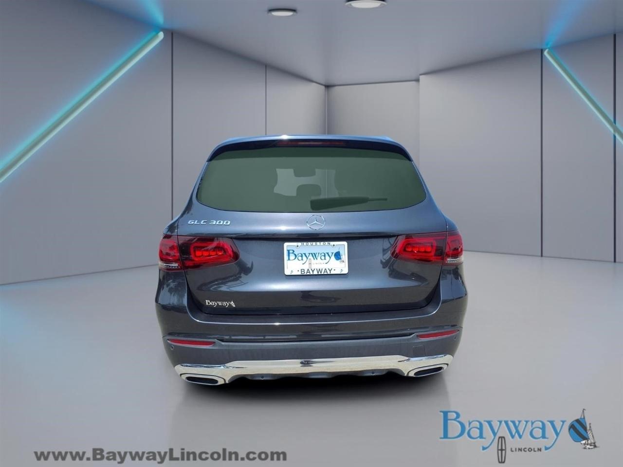 Mercedes-Benz GLC-Class GLC300 2021
