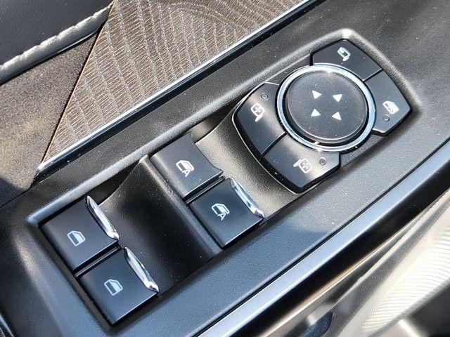 Ford F-150 Platinum SuperCrew 5.5-ft. Bed 4WD 2023