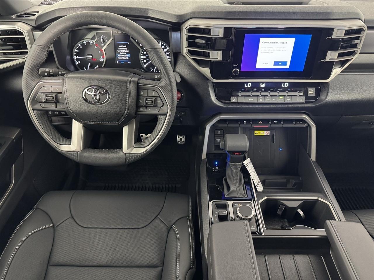 Toyota Tundra SR5 CrewMax 4WD 2026