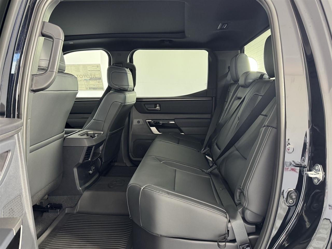 Toyota Tundra Limited CrewMax 2WD 2026