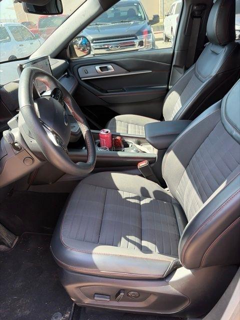 Ford Explorer ST-Line 2025