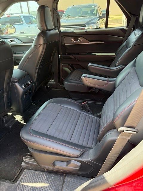 Ford Explorer ST-Line 2025