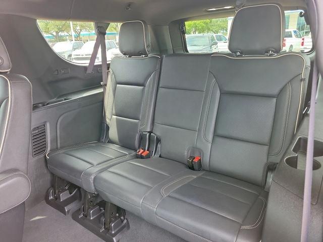 Chevrolet Suburban Premier 4WD 2026