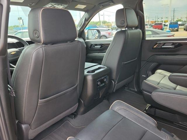 Chevrolet Suburban Premier 4WD 2026