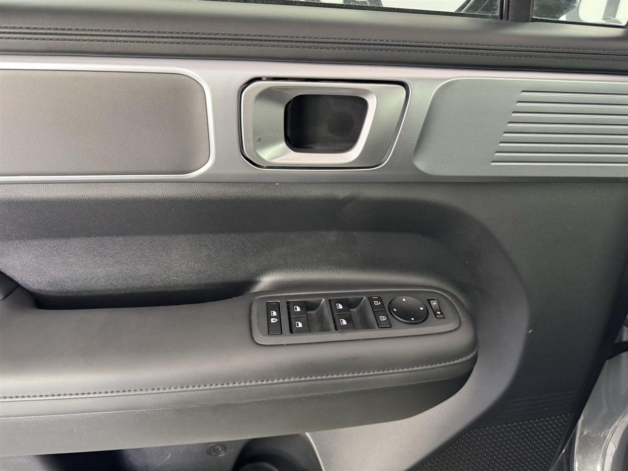 Hyundai Santa Fe SEL AWD 2026