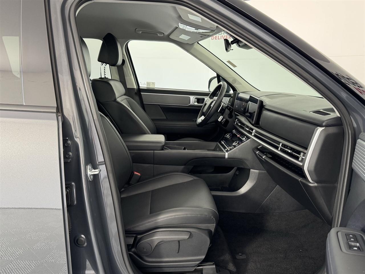 Hyundai Santa Fe SEL AWD 2026