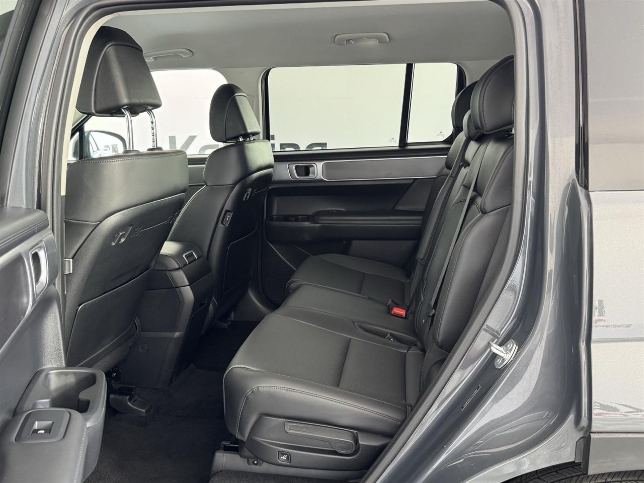 Hyundai Santa Fe SEL AWD 2026