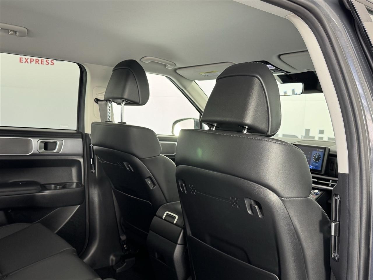 Hyundai Santa Fe SEL AWD 2026