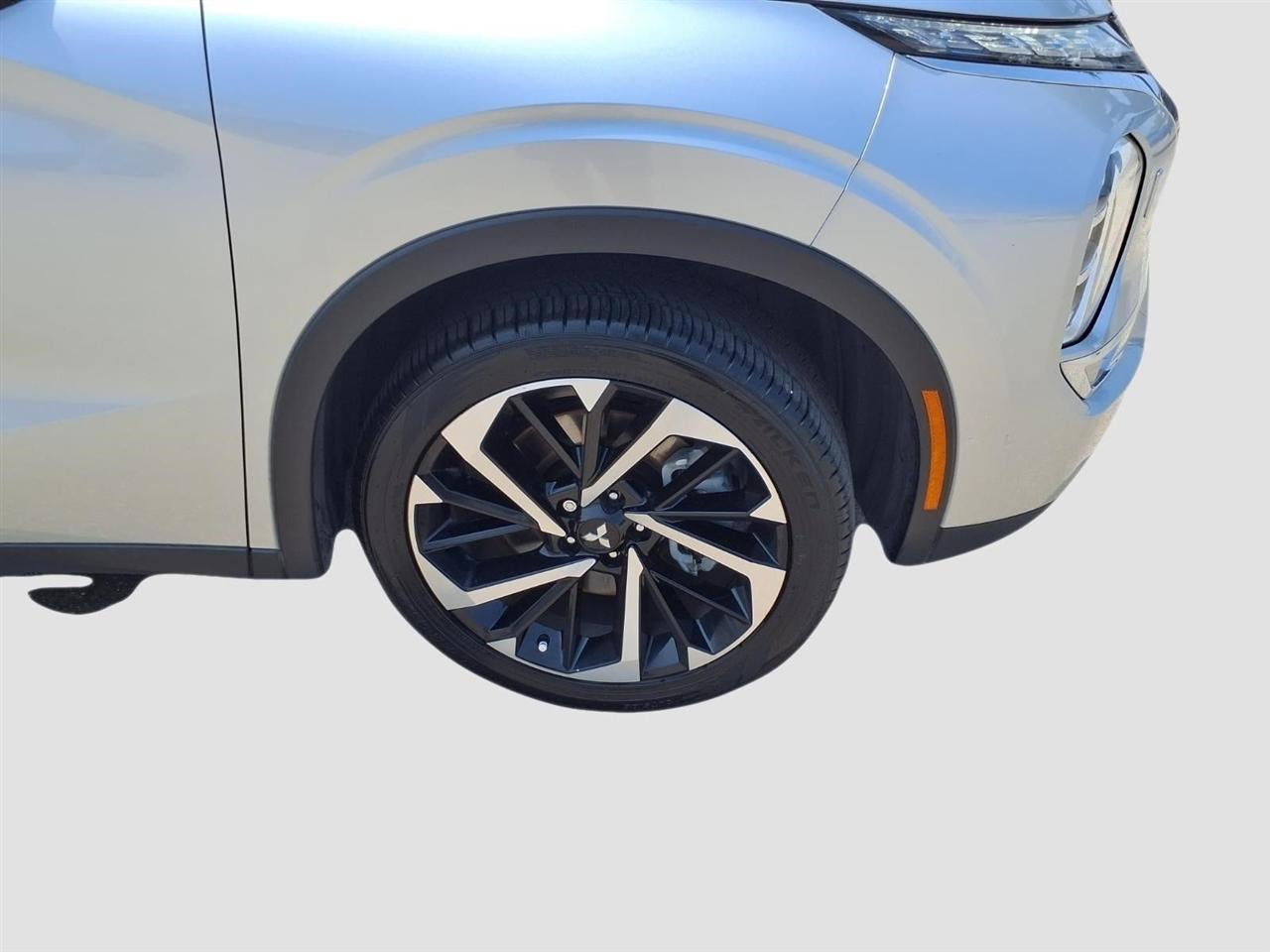 Mitsubishi Outlander SE 4WD 2022
