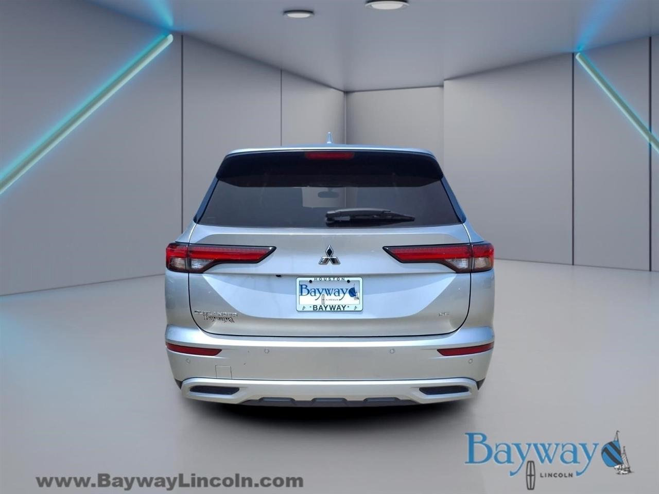 Mitsubishi Outlander SE 4WD 2022