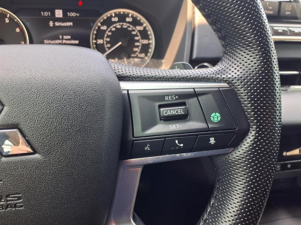 Mitsubishi Outlander SE 4WD 2022