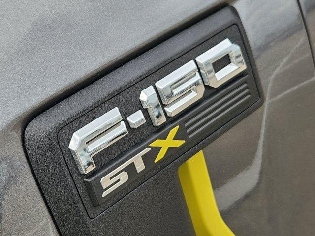 Ford F-150 STX SuperCrew 2WD 2025