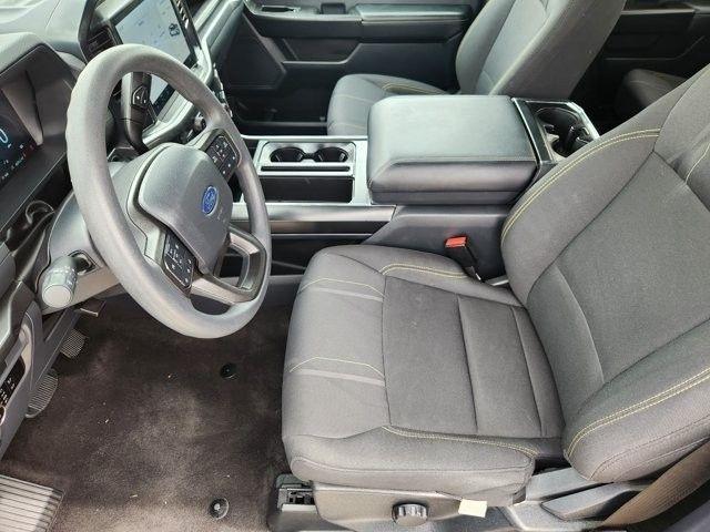 Ford F-150 STX SuperCrew 2WD 2025