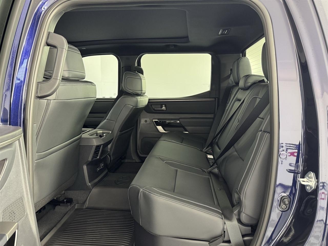 Toyota Tundra Limited CrewMax 2WD 2026
