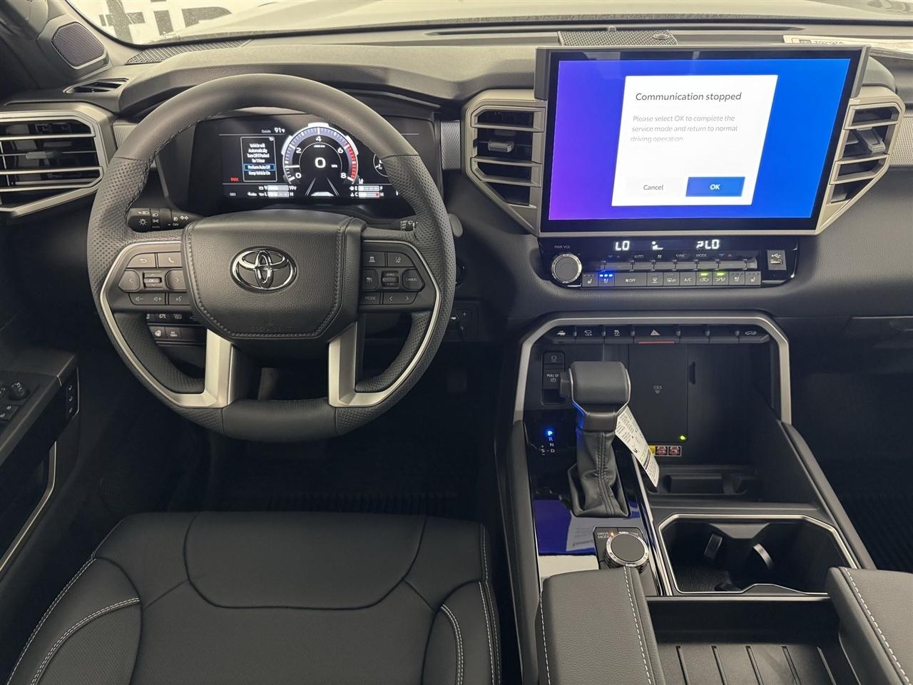 Toyota Tundra Limited CrewMax 2WD 2026