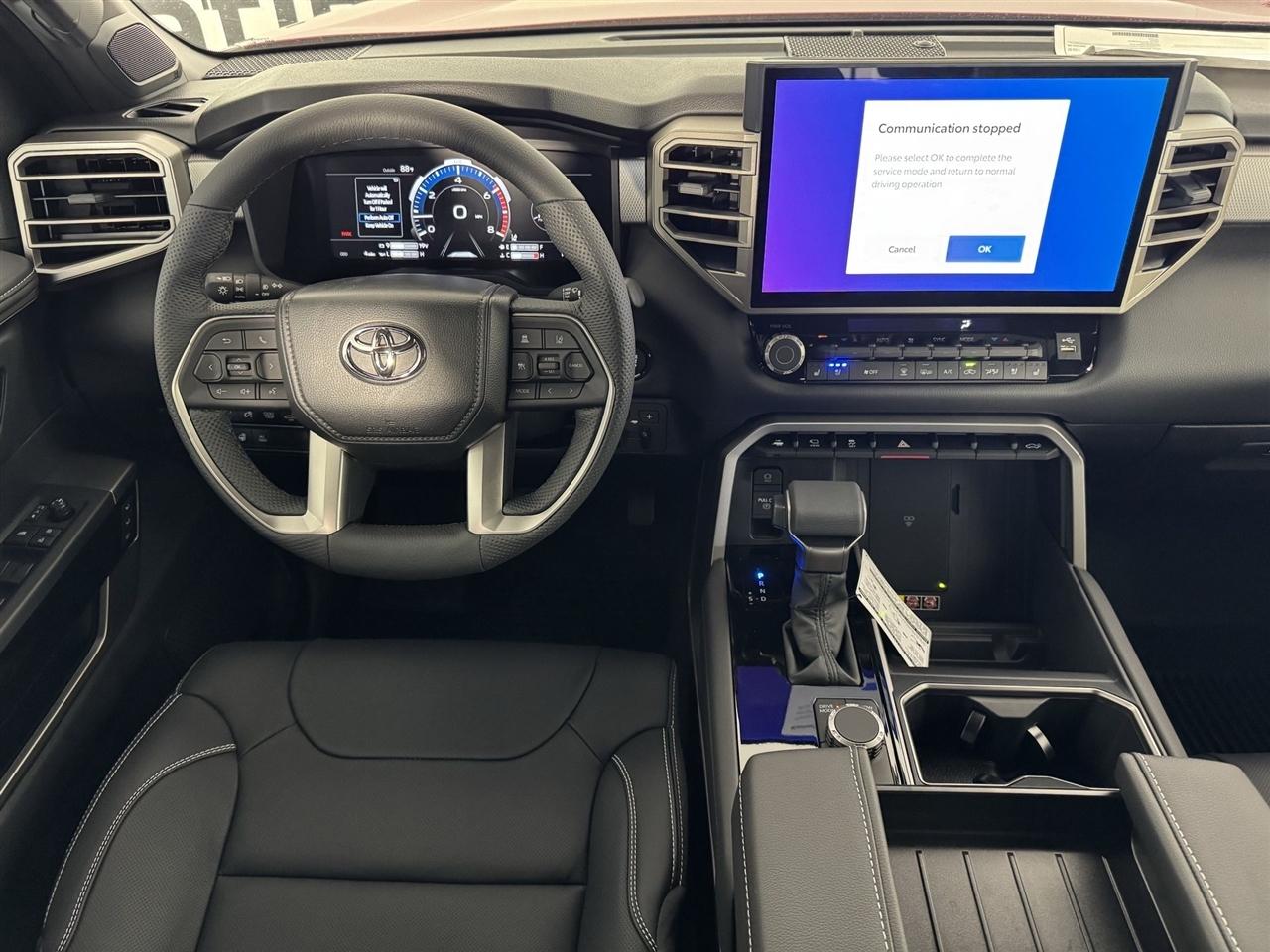 Toyota Tundra Limited Double Cab 2WD 2026