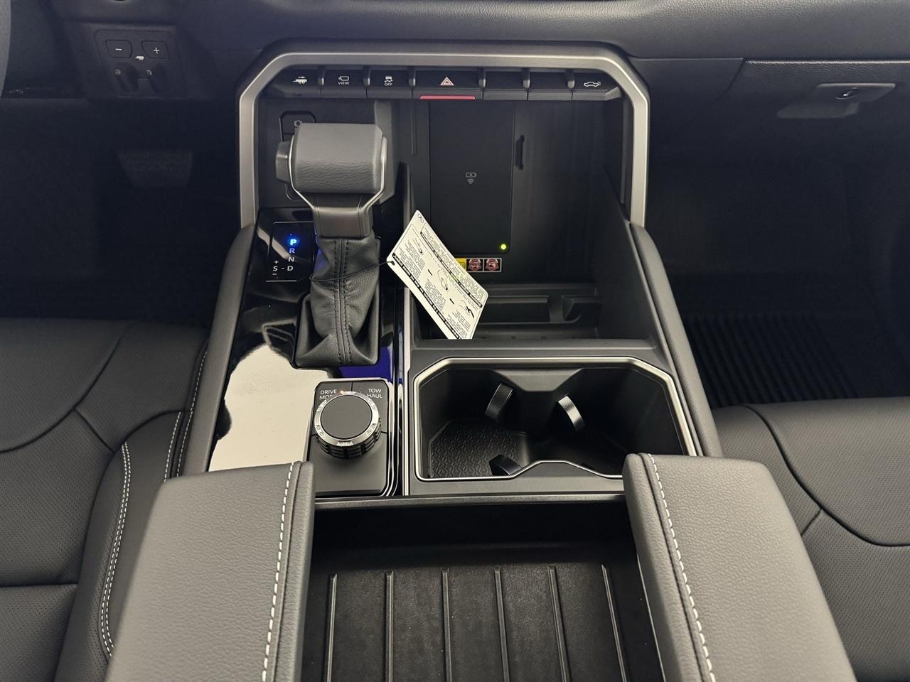 Toyota Tundra Limited Double Cab 2WD 2026