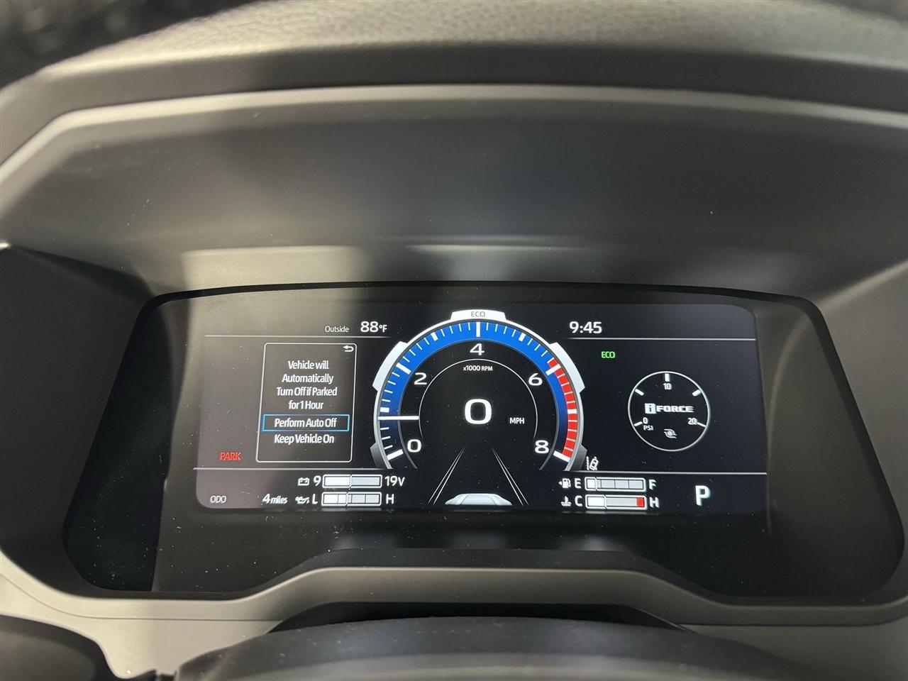 Toyota Tundra Limited Double Cab 2WD 2026