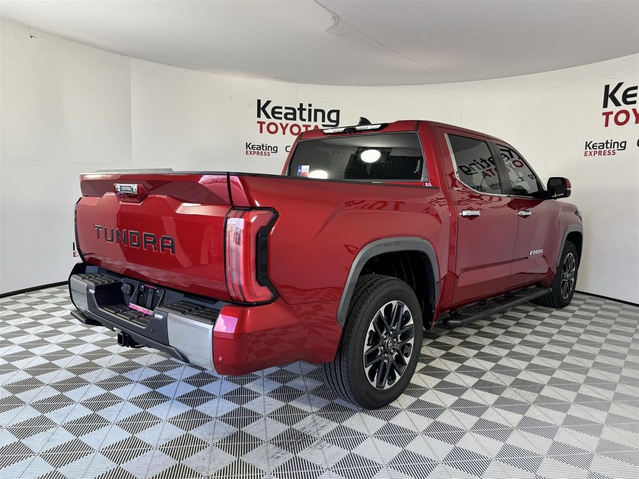 Toyota Tundra Limited Double Cab 2WD 2026