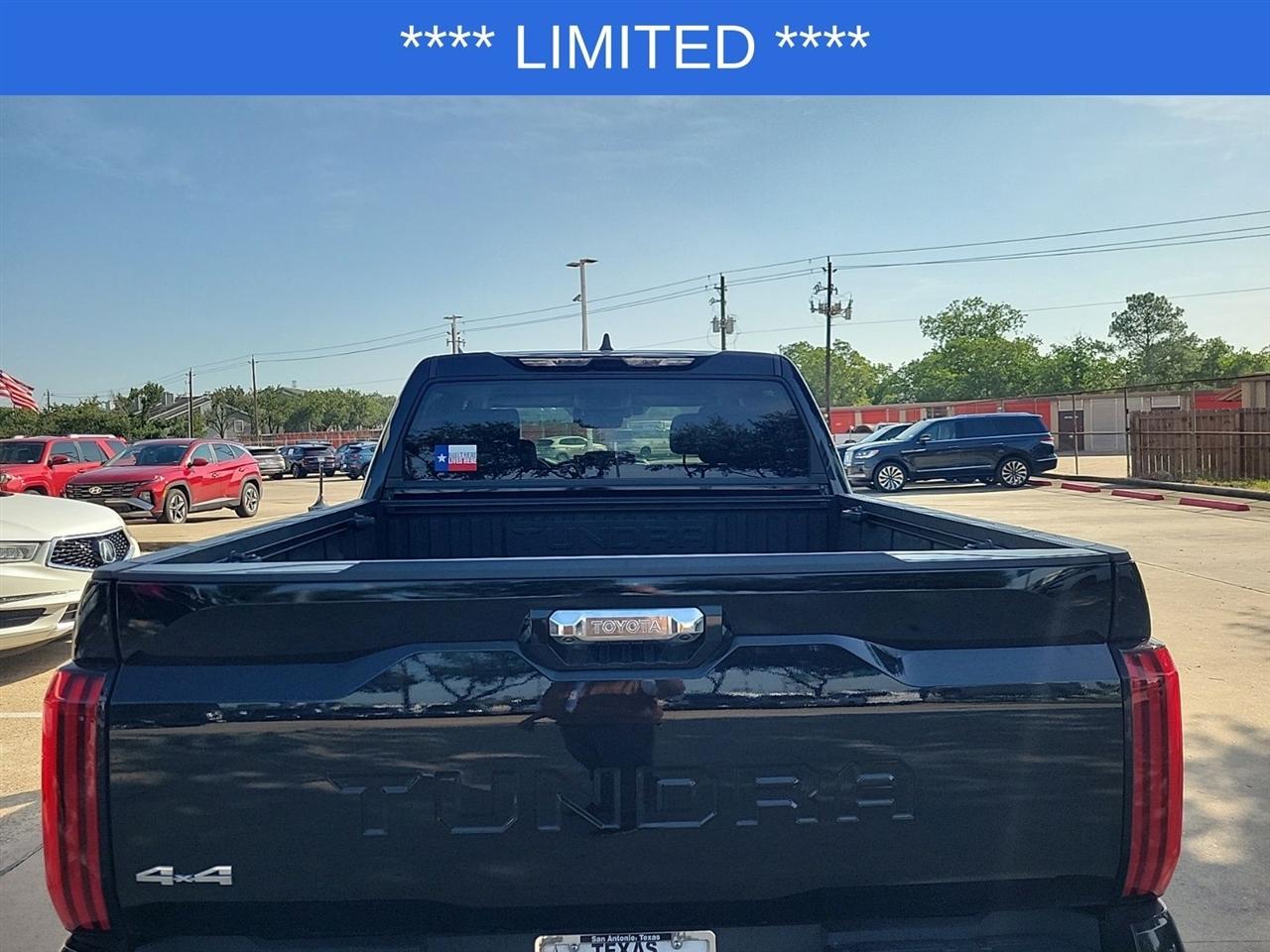 Toyota Tundra Limited CrewMax 4WD 2024
