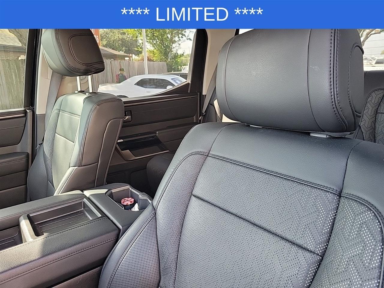 Toyota Tundra Limited CrewMax 4WD 2024