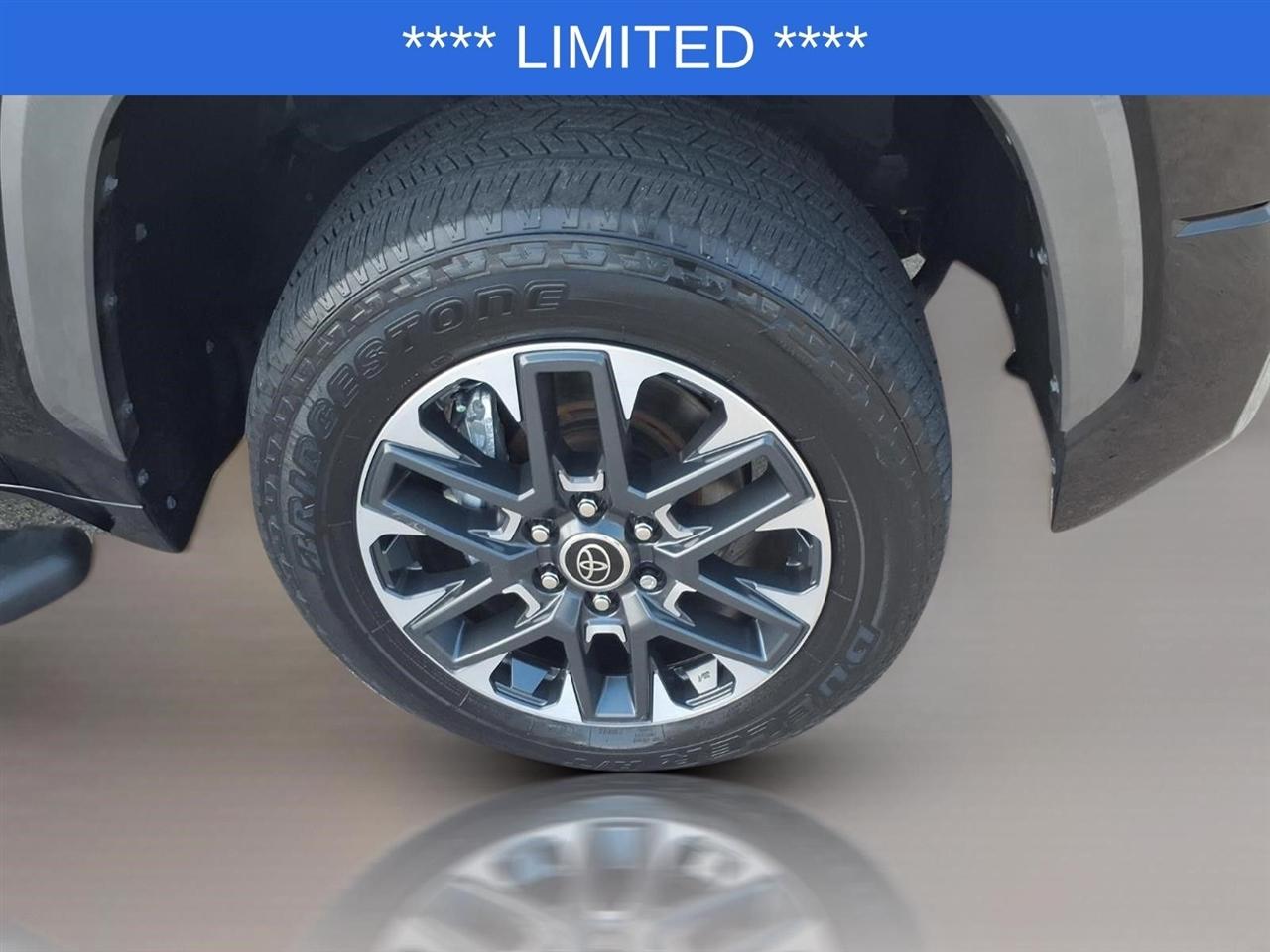 Toyota Tundra Limited CrewMax 4WD 2024