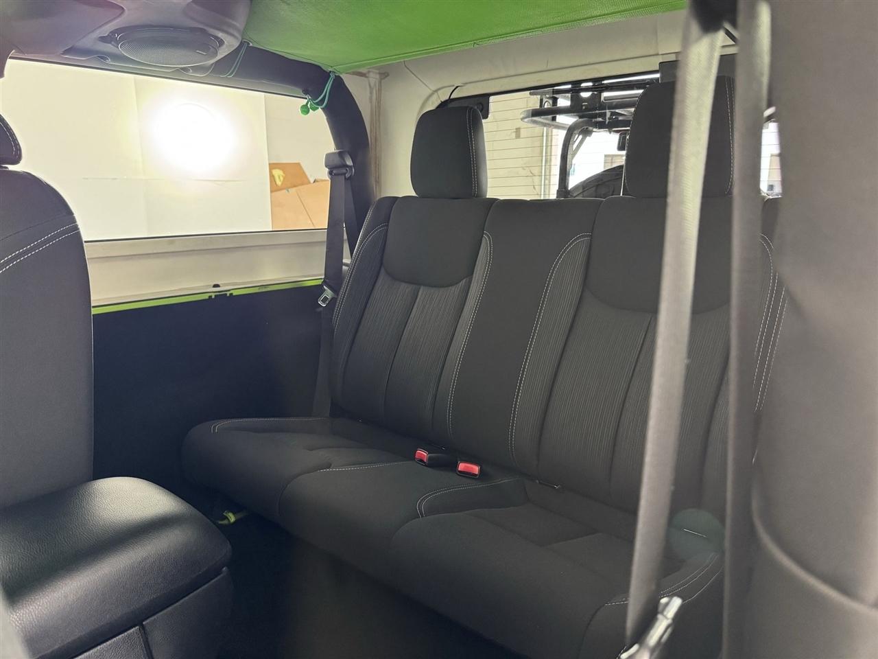 Jeep Wrangler Rubicon 4WD 2013