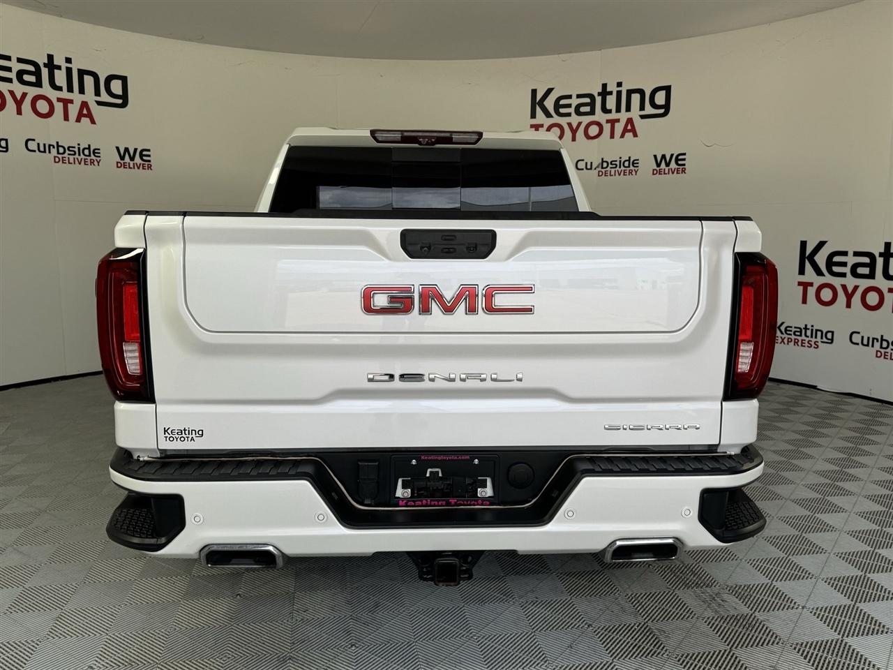 GMC Sierra 1500 Denali Crew Cab Short Box 2WD 2023