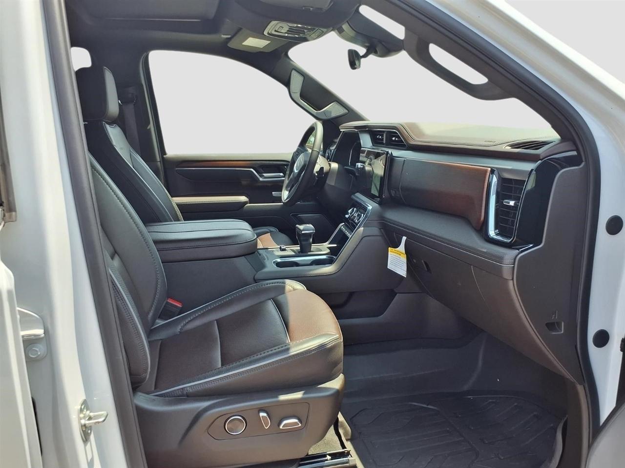 GMC Sierra 1500 Denali Crew Cab Short Box 4WD 2025