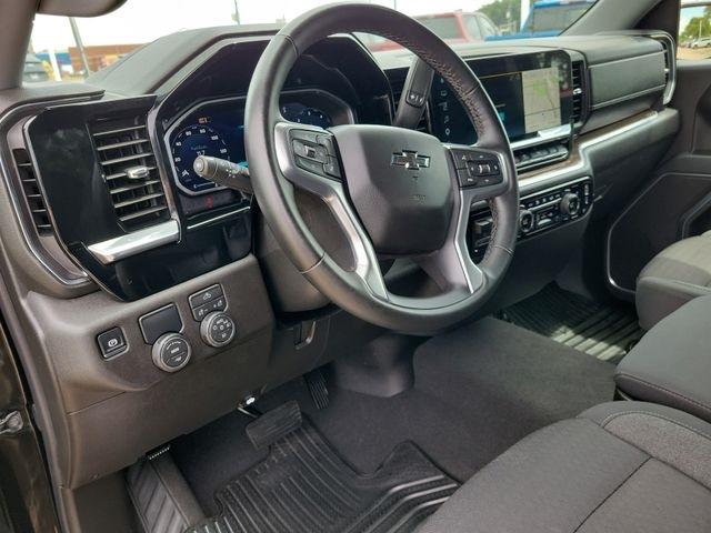 Chevrolet Silverado 1500 RST Crew Cab 2WD 2026
