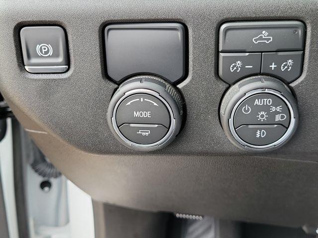 Chevrolet Silverado 1500 RST Crew Cab 2WD 2026