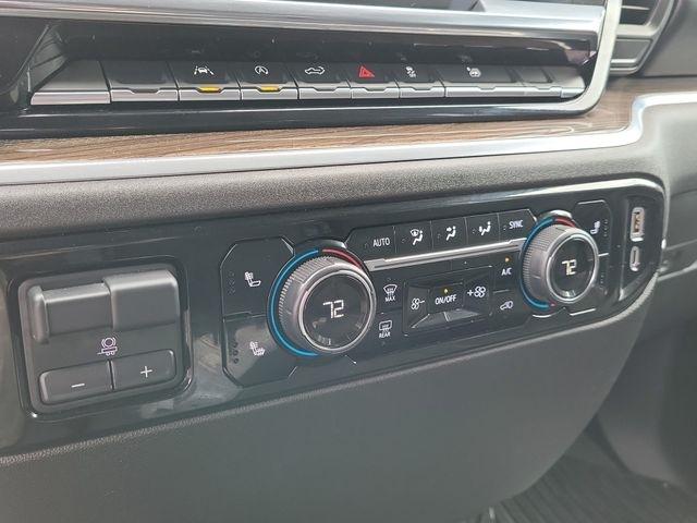 Chevrolet Silverado 1500 RST Crew Cab 2WD 2026