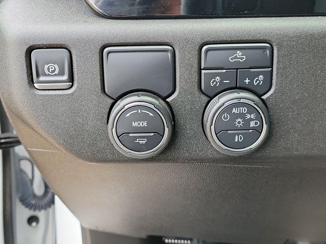 Chevrolet Silverado 1500 RST Crew Cab 2WD 2026