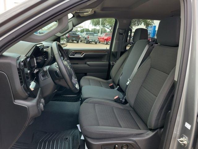 Chevrolet Silverado 1500 RST Crew Cab 4WD 2026