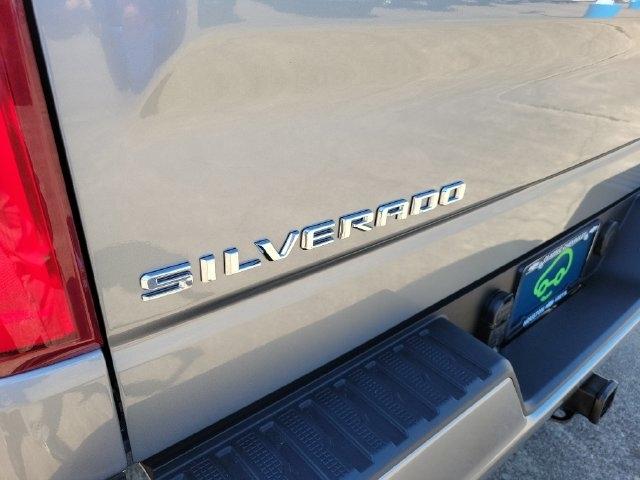 Chevrolet Silverado 1500 RST Crew Cab 4WD 2026