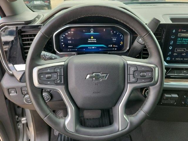 Chevrolet Silverado 1500 RST Crew Cab 4WD 2026