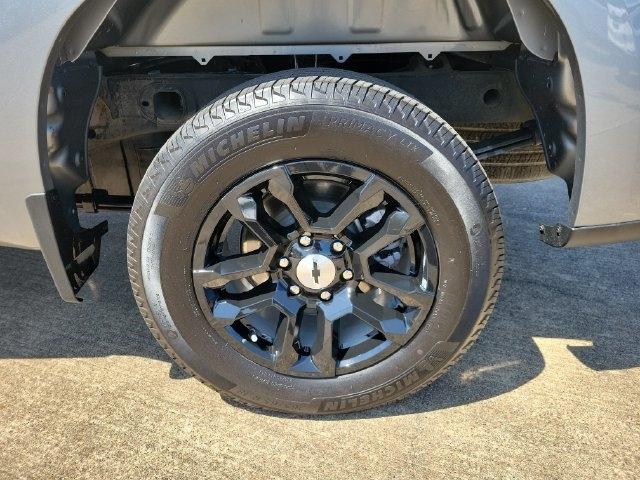 Chevrolet Silverado 1500 RST Crew Cab 4WD 2026