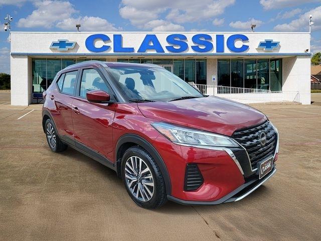 2022 Nissan Kicks SV