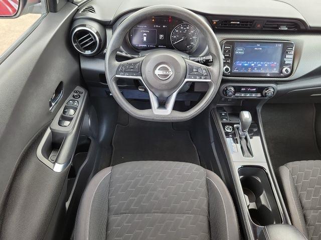 Nissan Kicks SV 2022