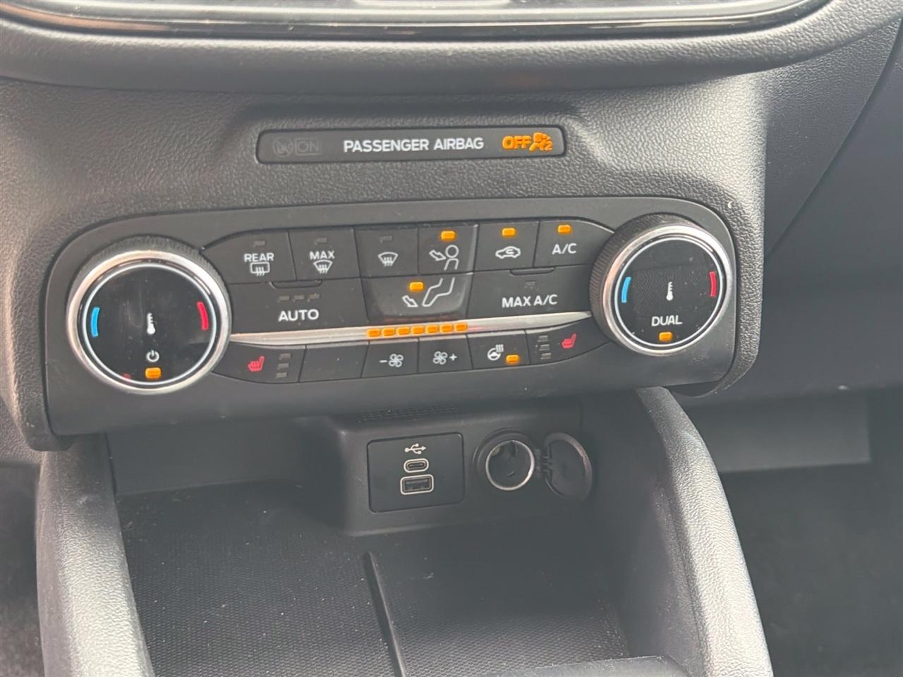 Ford Escape ST-Line Select AWD 2025