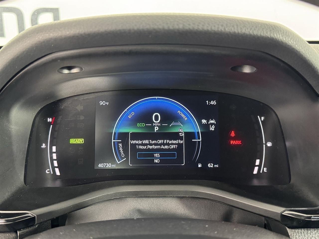 Toyota Camry Hybrid XLE 2025