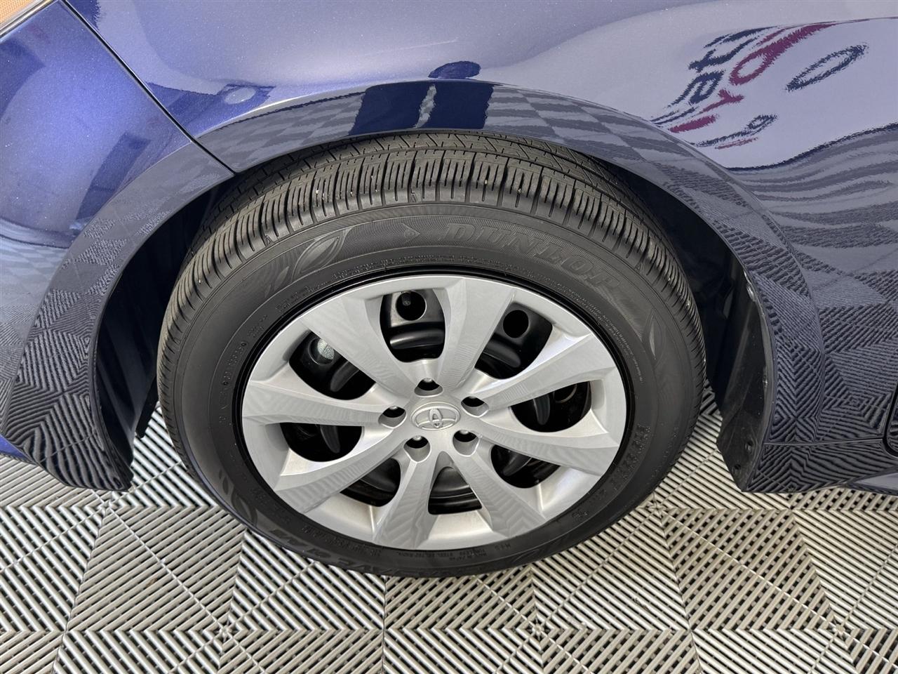 Toyota Corolla LE 2026